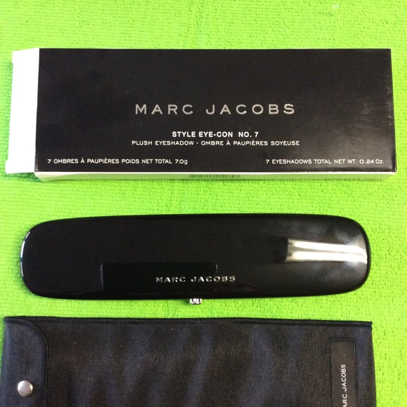 Marc Jacobs Other - Beautiful Marc Jacobs limited edition*